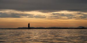 Maják-a-za-ním-Hitra-15-9-2019b